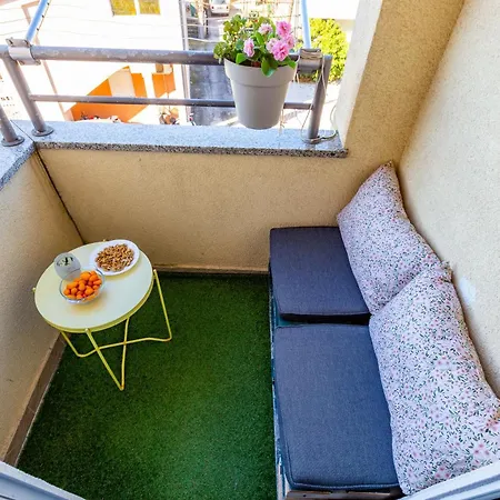 Four4 Apartman